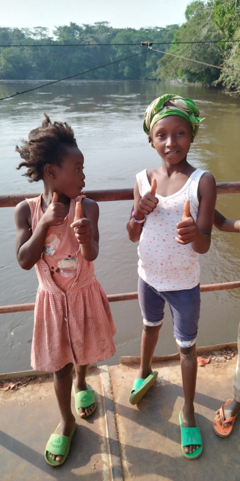 In estate, il cuore tende altrove ma in Centrafrica ogni giorno ha la stessa urgenza: Aiutaci ad aiutare!